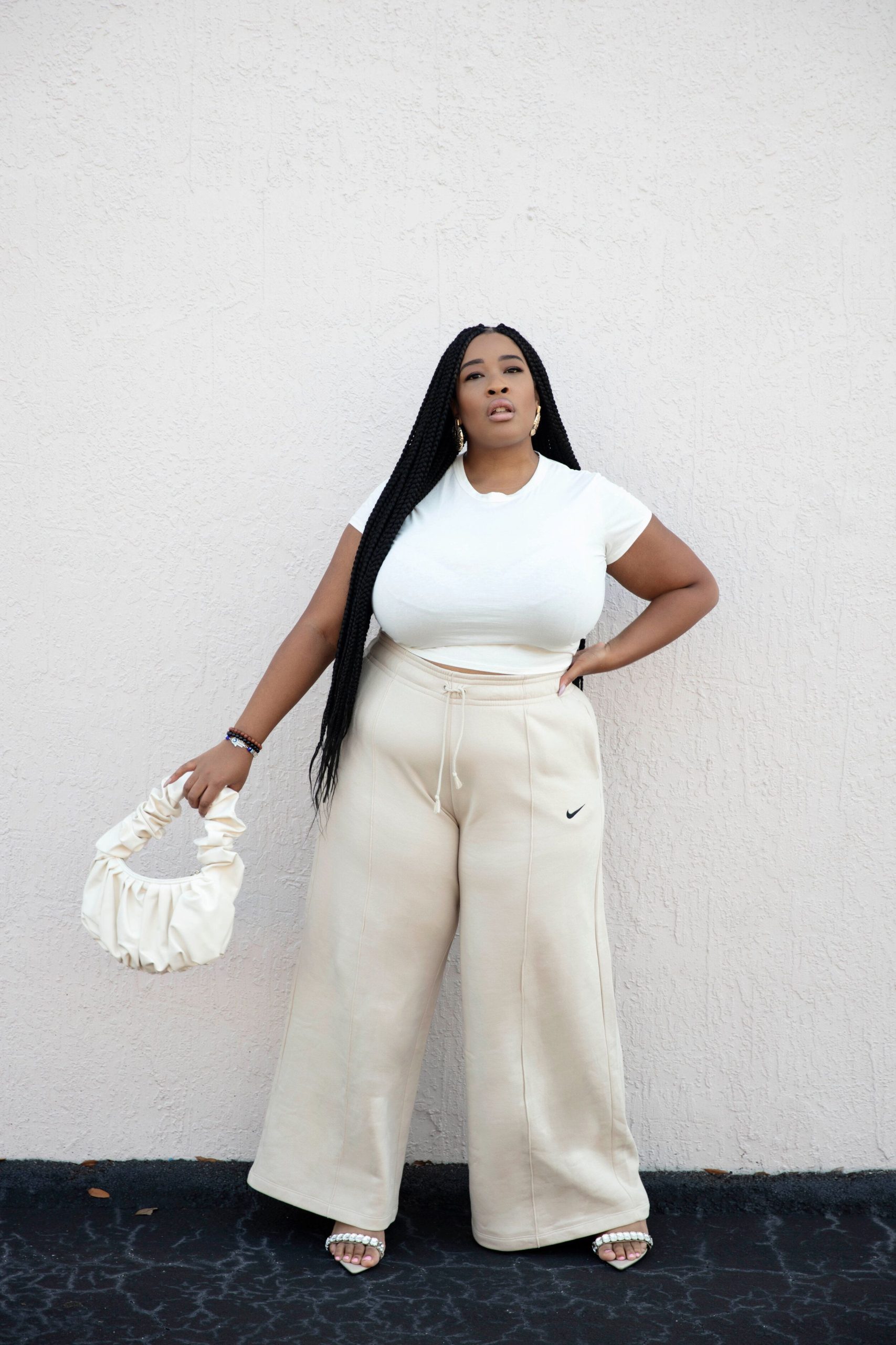 Nike Plus Size Street Style