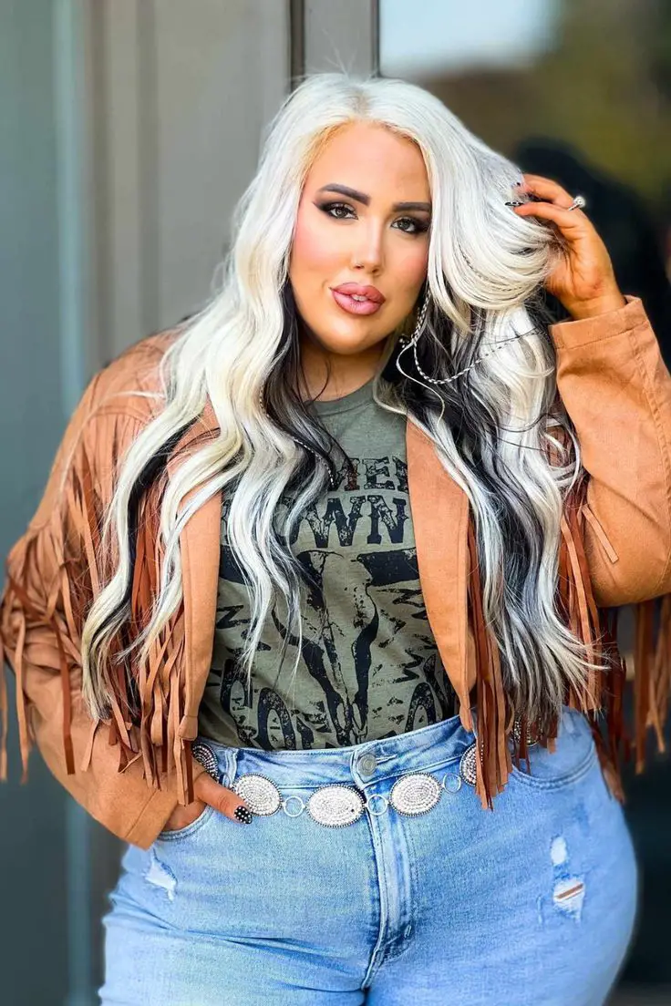 Plus Size Fall Outfit | Western Cropped Fringe Jacket