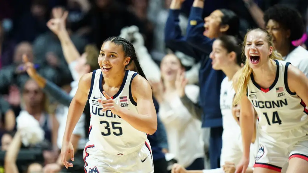 UConn women's hoops tops Villanova to win Big East title