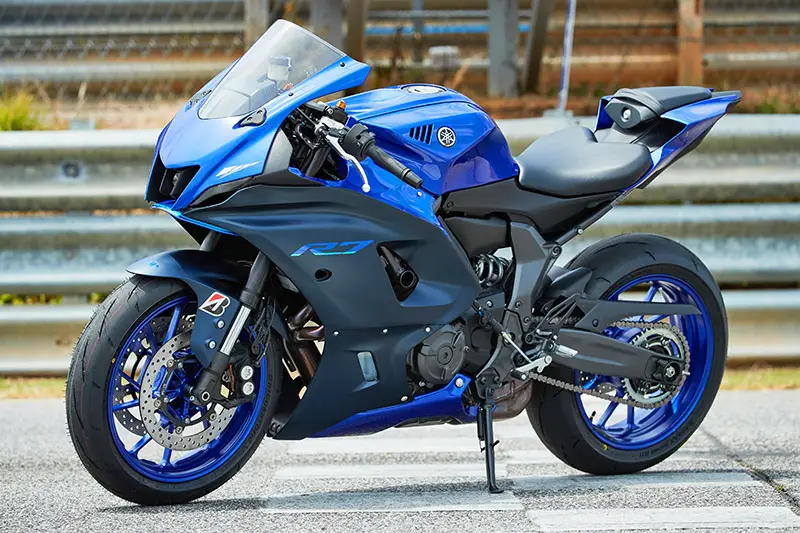 2022 Yamaha YZF-R7 | First Ride Review | Rider Magazine