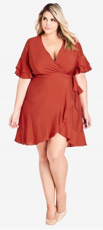 45 Plus Size Wedding Guest Dresses {with Sleeves}
