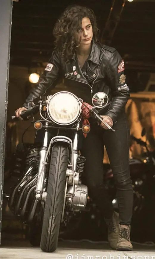 Girl on an old motorcycle: Post your pics!