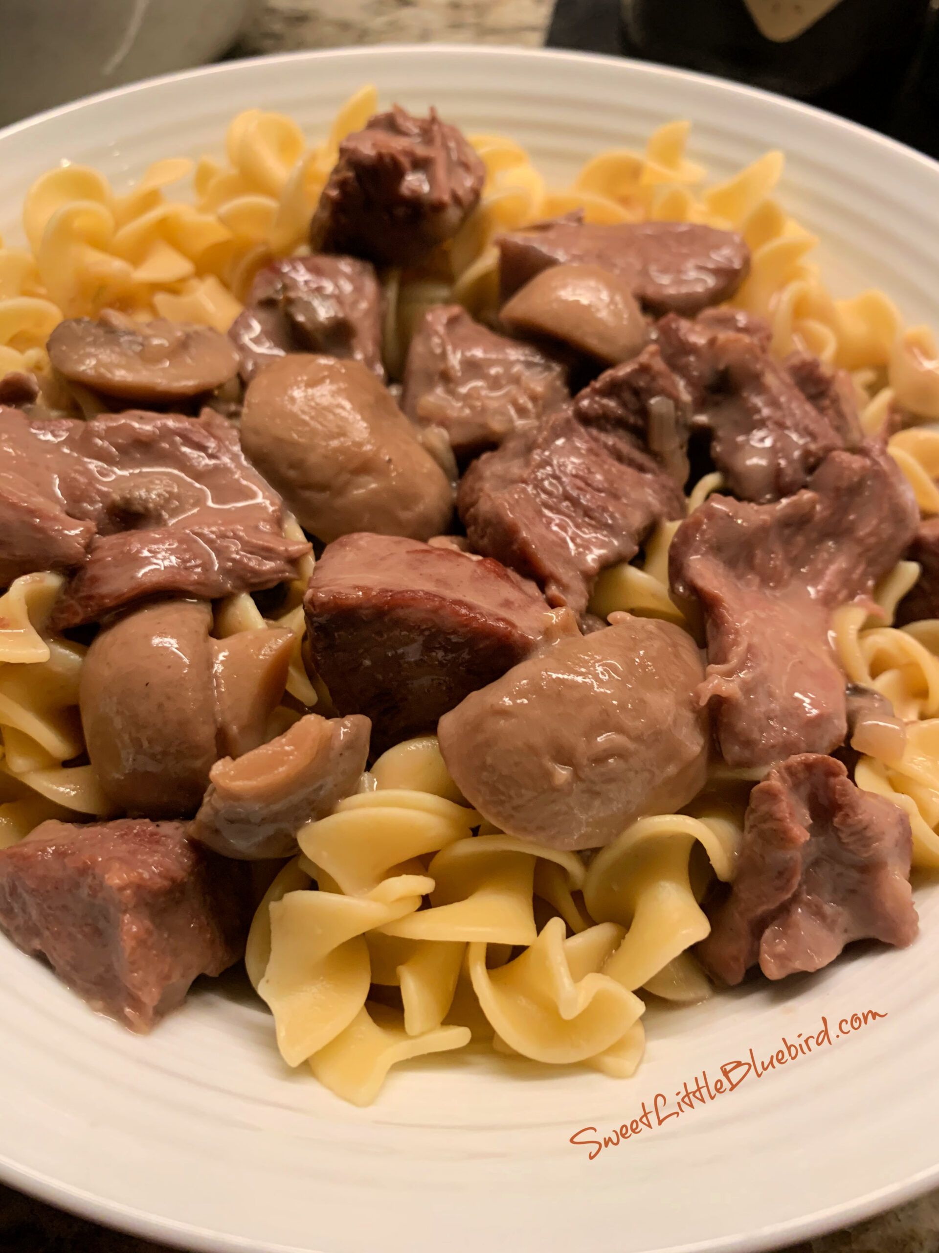 Slow Cooker Smothered Beef Tips with Mushroom and Onion Gravy (Easy)