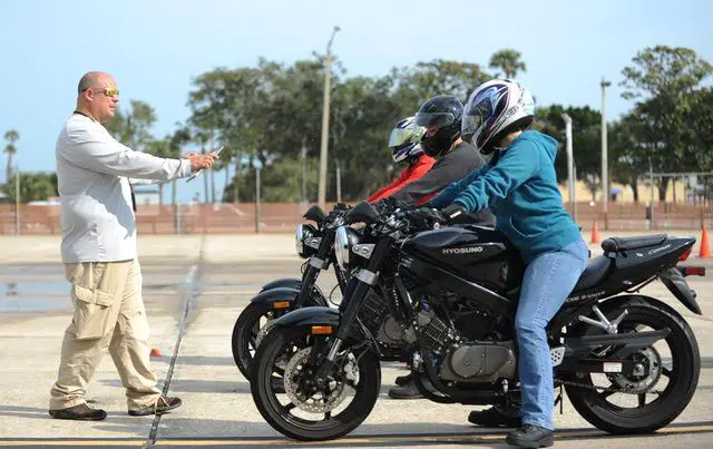 The 5 Most Common Beginner Mistakes in Motorcycling