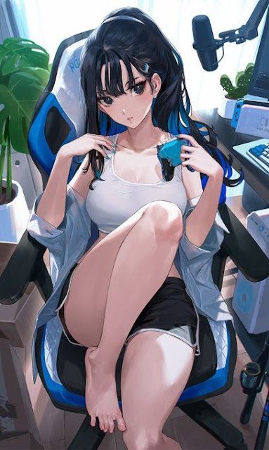 Female Anime Characters Wallpapers for Mobile