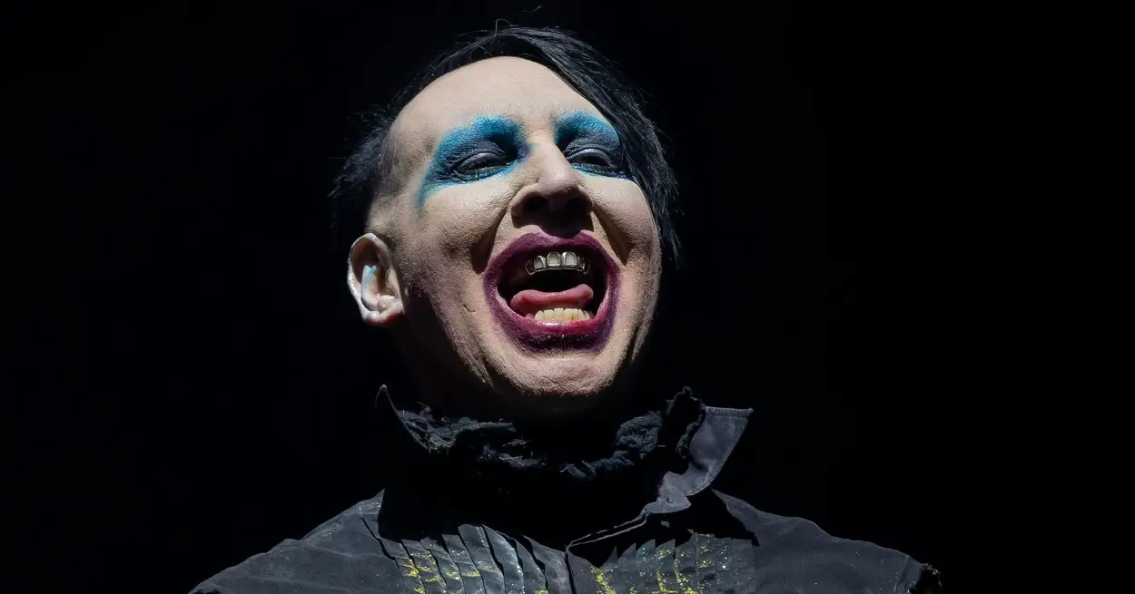 Marilyn Manson Pleads No Contest To Blowing Nose On Videographer
