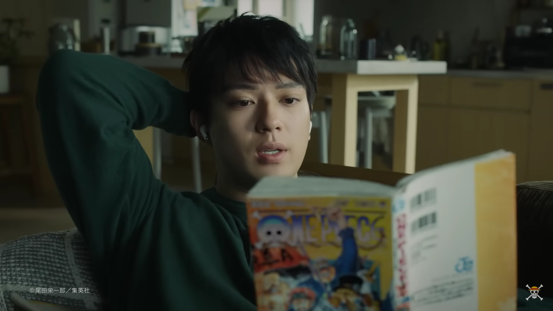 one-piece-volume-107-commercial-features-mackenyu-–-live-action-zoro