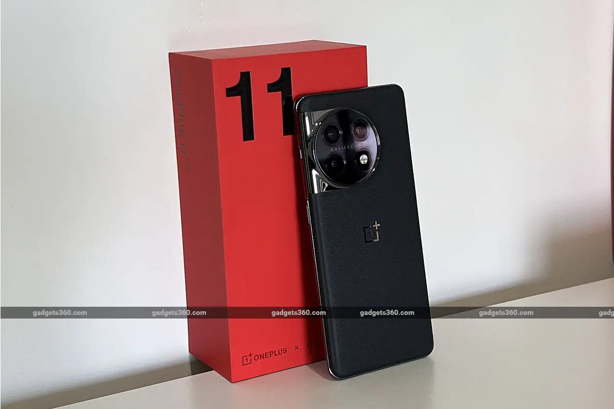 oneplus-12-confirmed-to-feature-a-64-megapixel-periscope-telephoto-camera