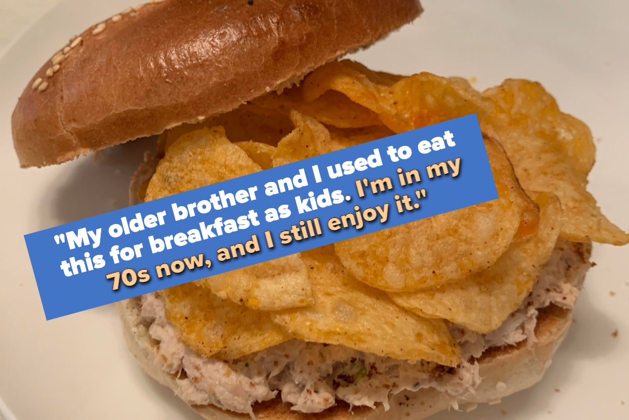 "It Tastes Like Being A Kid Again": People Are Sharing Their Favorite Easy "Private Meals" That Always Taste Best Eaten Alone