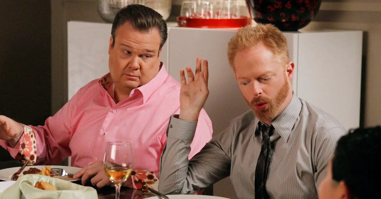 6 Things You Should Never Say To Someone You’re Dining With — And Why