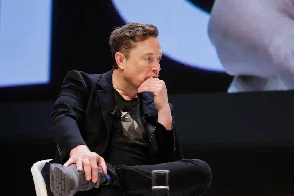 elon-musk-embraces-trump-and-scorns-subsidies.-but-tesla-still-lobbies-for-benefits