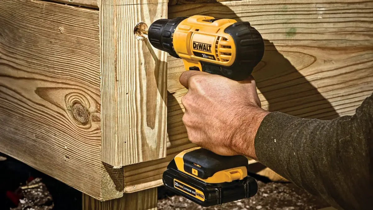 save-up-to-49%-on-dewalt-power-tools-and-accessories-thanks-to-these-awesome-amazon-deals