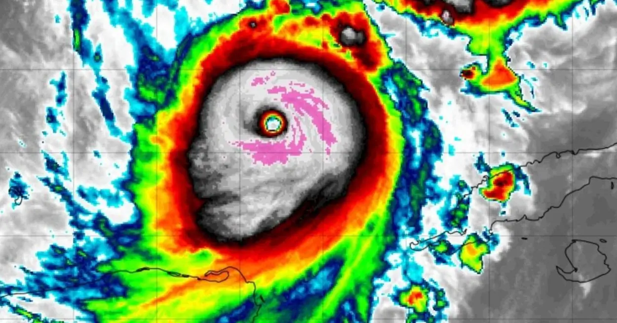 People Have Made An Incredibly Eerie Observation That Hurricane Milton Looks Just Like A Skull